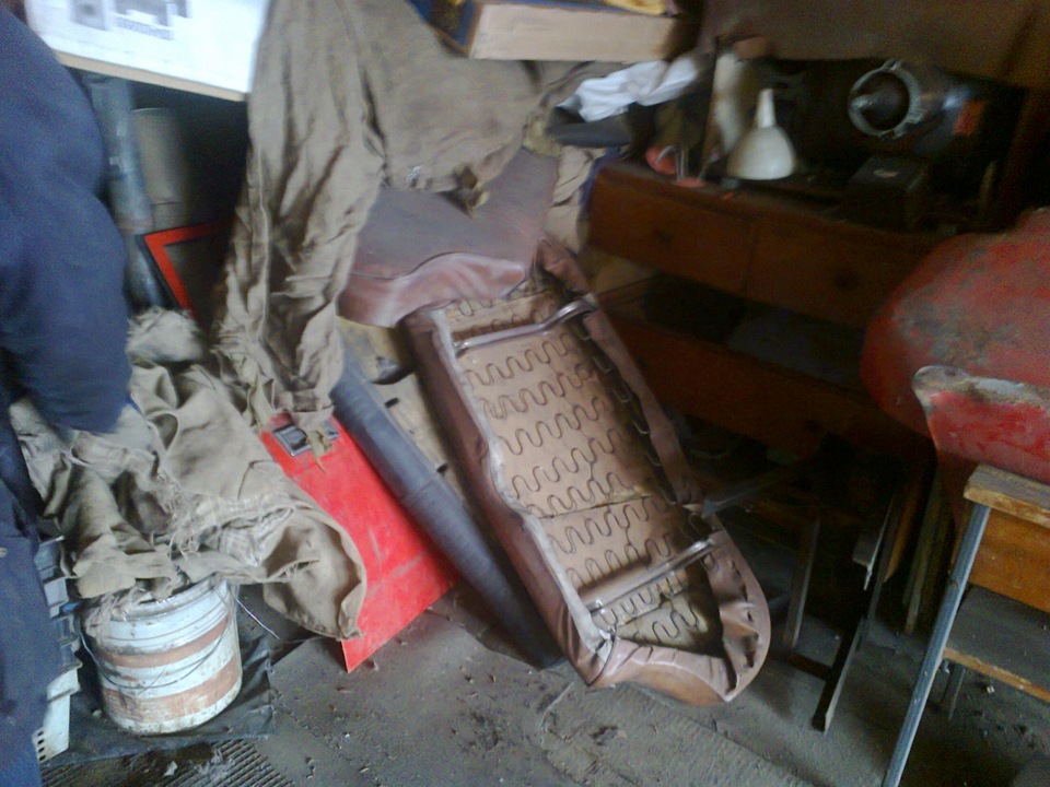 Перегон машин из гаража в гараж. — УАЗ 469, 2,4 л, 1981 года ...