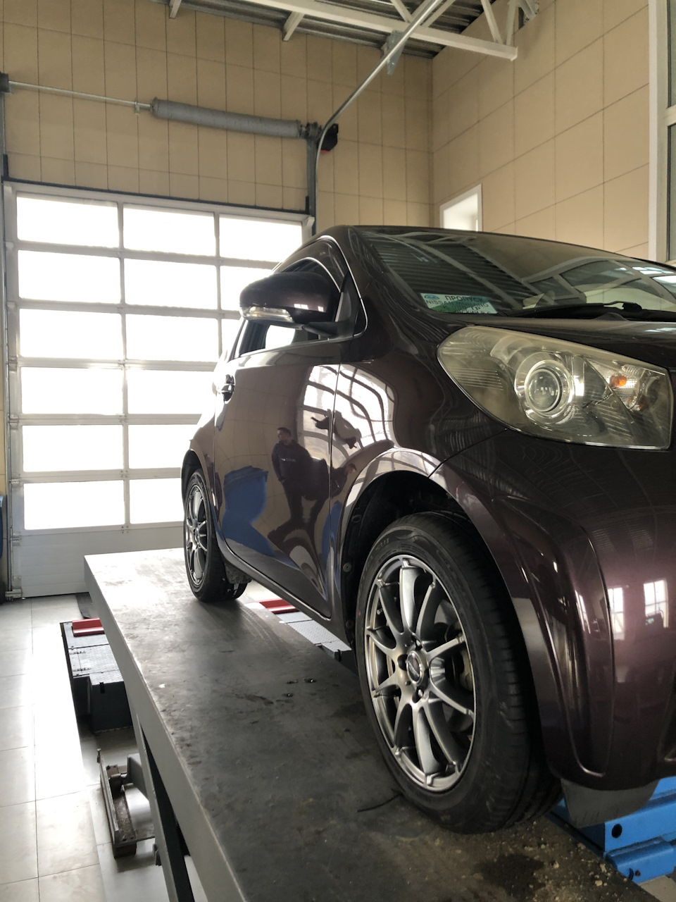 Фото в бортжурнале Toyota iQ