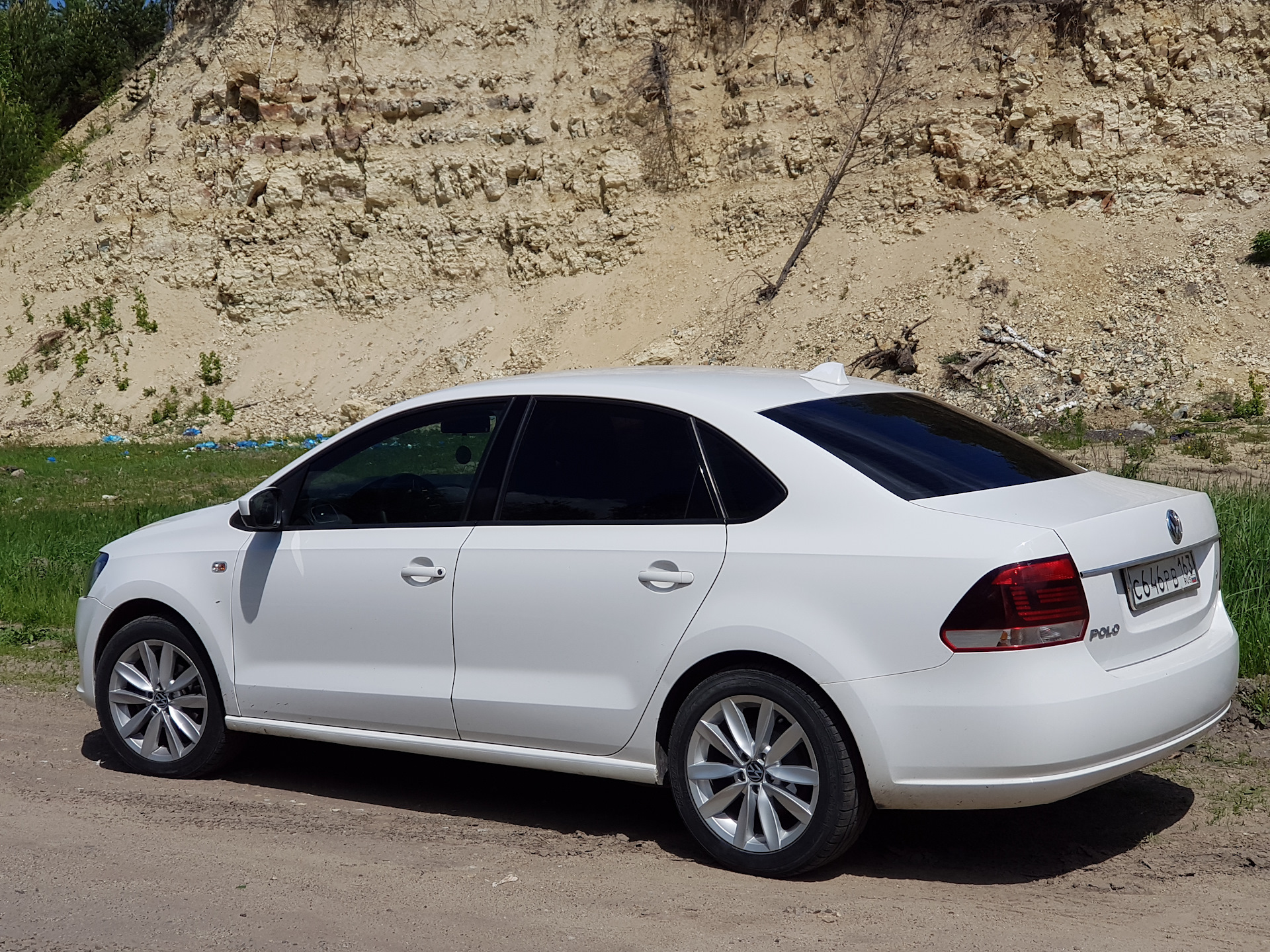 Фольксваген поло 2012 года. Поло седан 2012. Volkswagen Polo sedan 2012. VW Polo 2012. Фольксваген поло седан 2012.