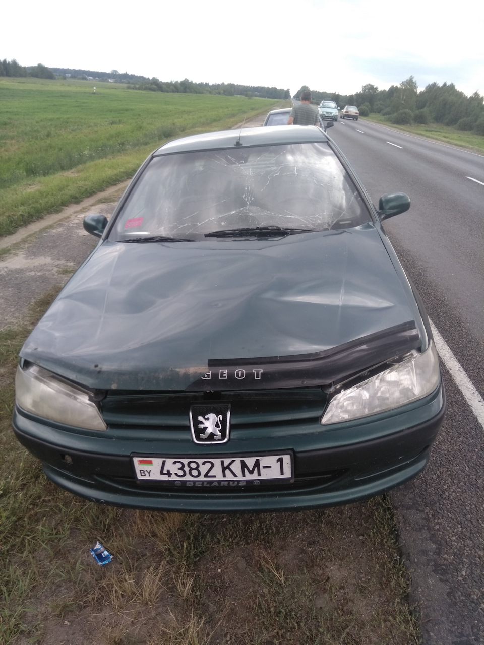 Когда забыл закрыть капот — Peugeot 406, 1,8 л, 1996 года | ДТП | DRIVE2