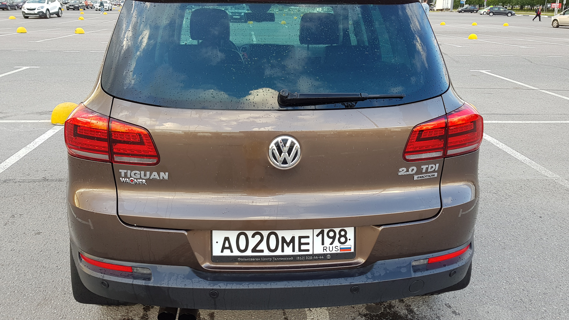 Volkswagen Tiguan (1G) 2.0 дизельный 2014 | 2.0 tdi Шоколад на DRIVE2