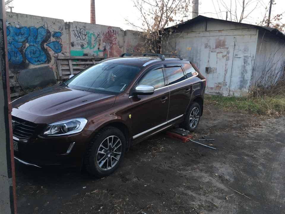 Фото в бортжурнале Volvo XC60 (1G)