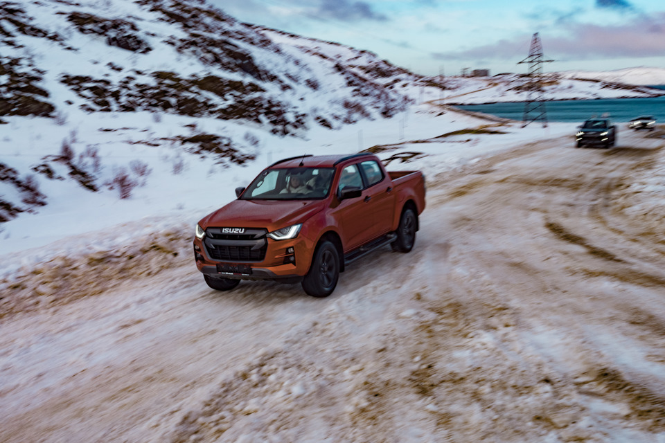 Авто isuzu d max