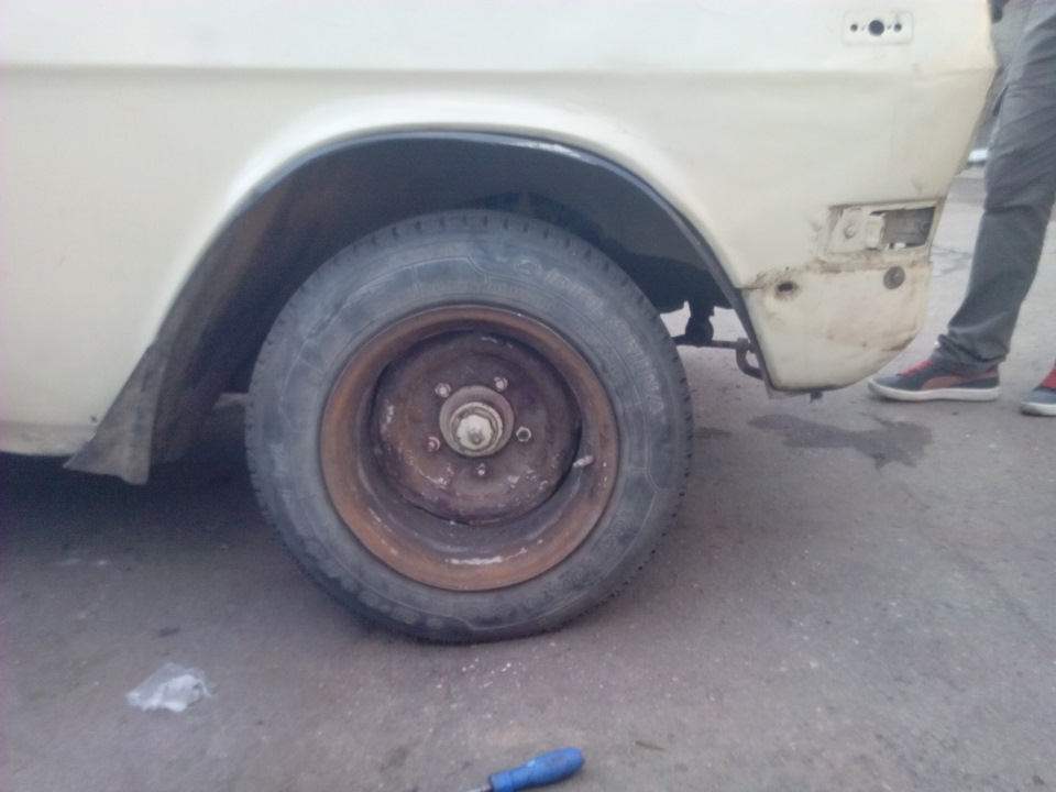 Начнем пожалуй с дисков — ГАЗ 2410, 2,4 л, 1991 года | колёсные диски ...