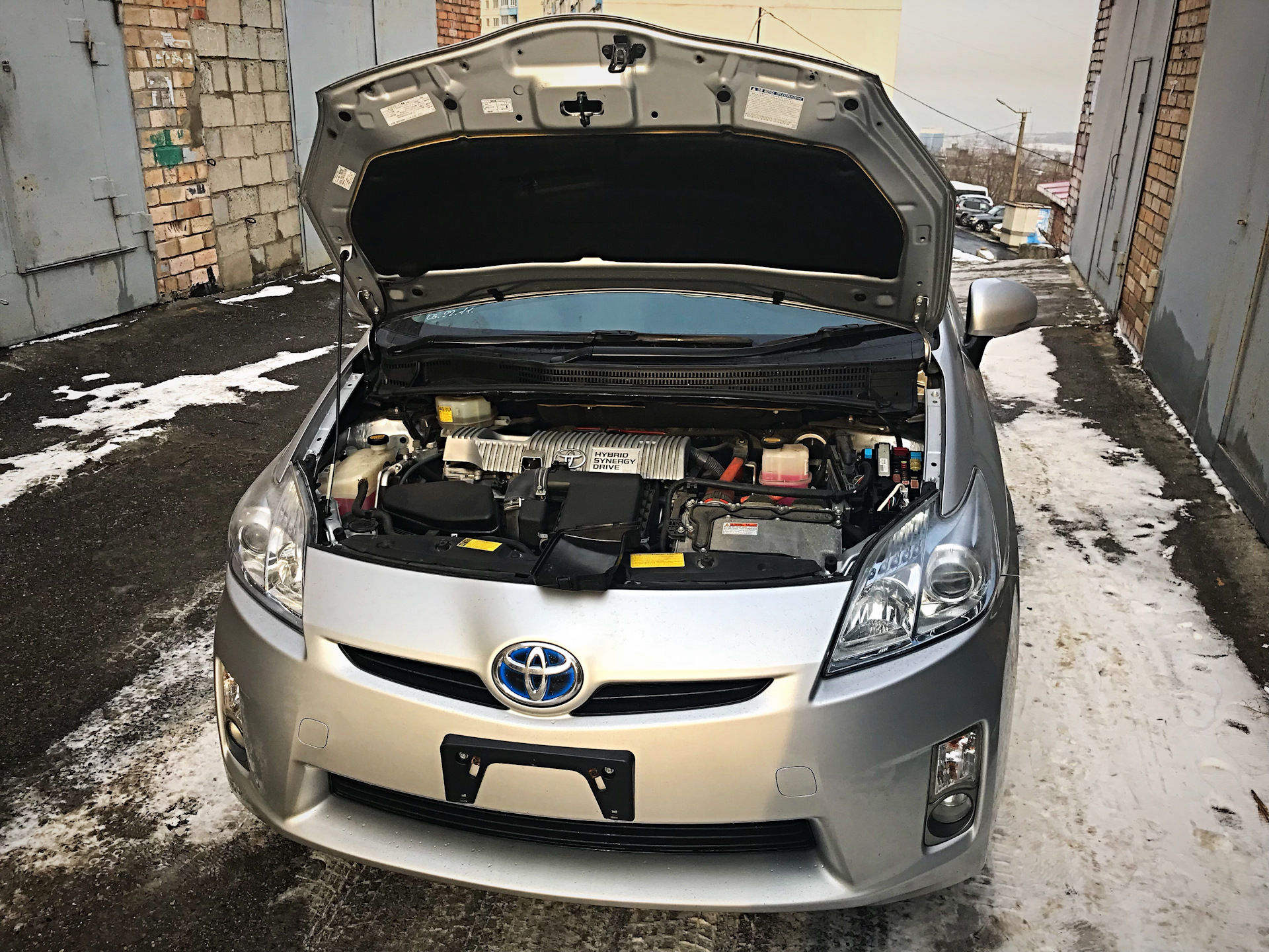 Toyota prius сел аккумулятор