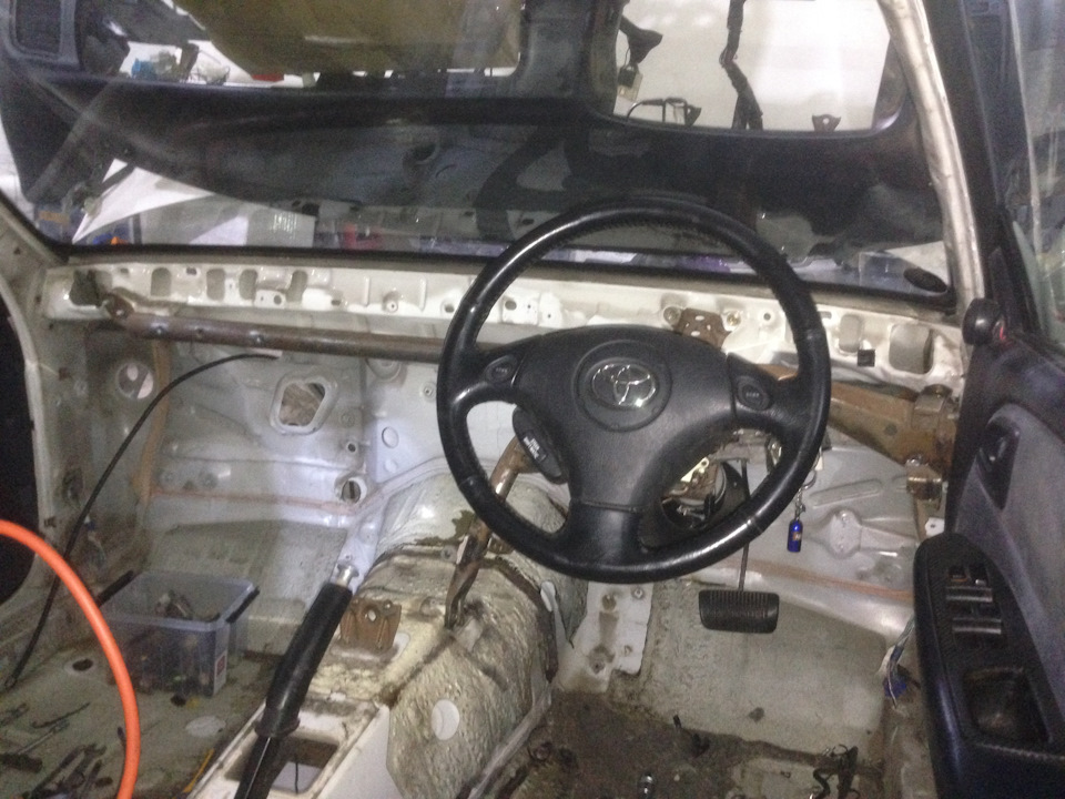 Фото в бортжурнале Toyota Mark II (90)