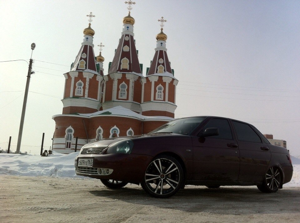 Фотоссет у храма) — Lada Приора седан, 1,6 л, 2008 года | фотография ...