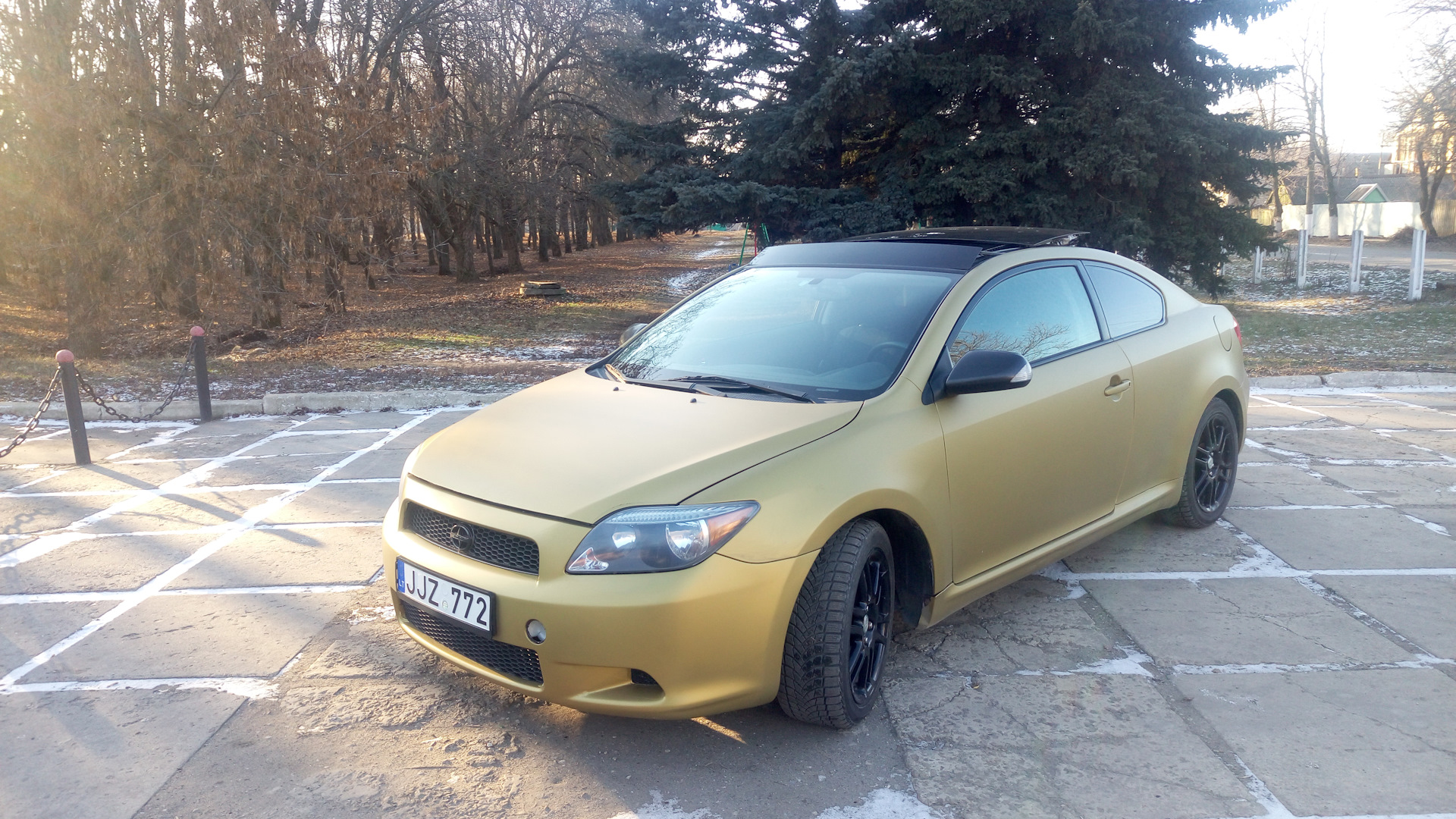 Scion tC 2.4 бензиновый 2005 | Бордовое вино в золоте) на DRIVE2