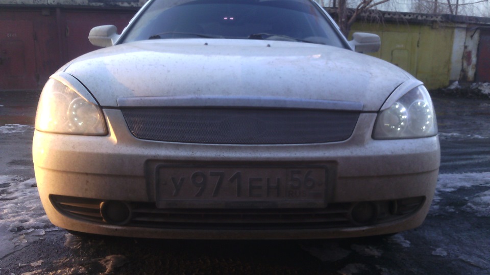 2 туманки на 4 — Lada Приора хэтчбек, 1,6 л, 2009 года | тюнинг | DRIVE2