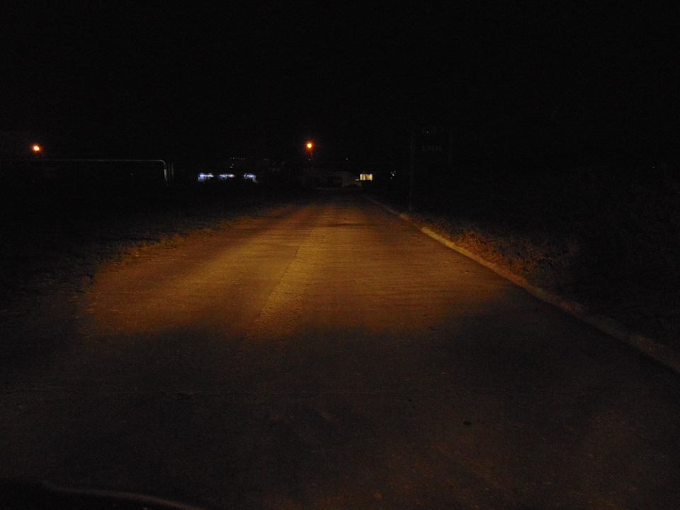 ближний галоген — Skoda Rapid (1G)