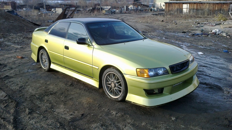 Toyota Chaser 100 Р·РµР»С‘РЅС‹Р№