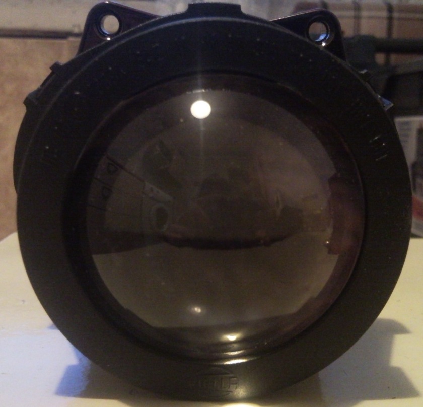 Replacement of lenses  Day 1 - Toyota Avensis 20L 2004