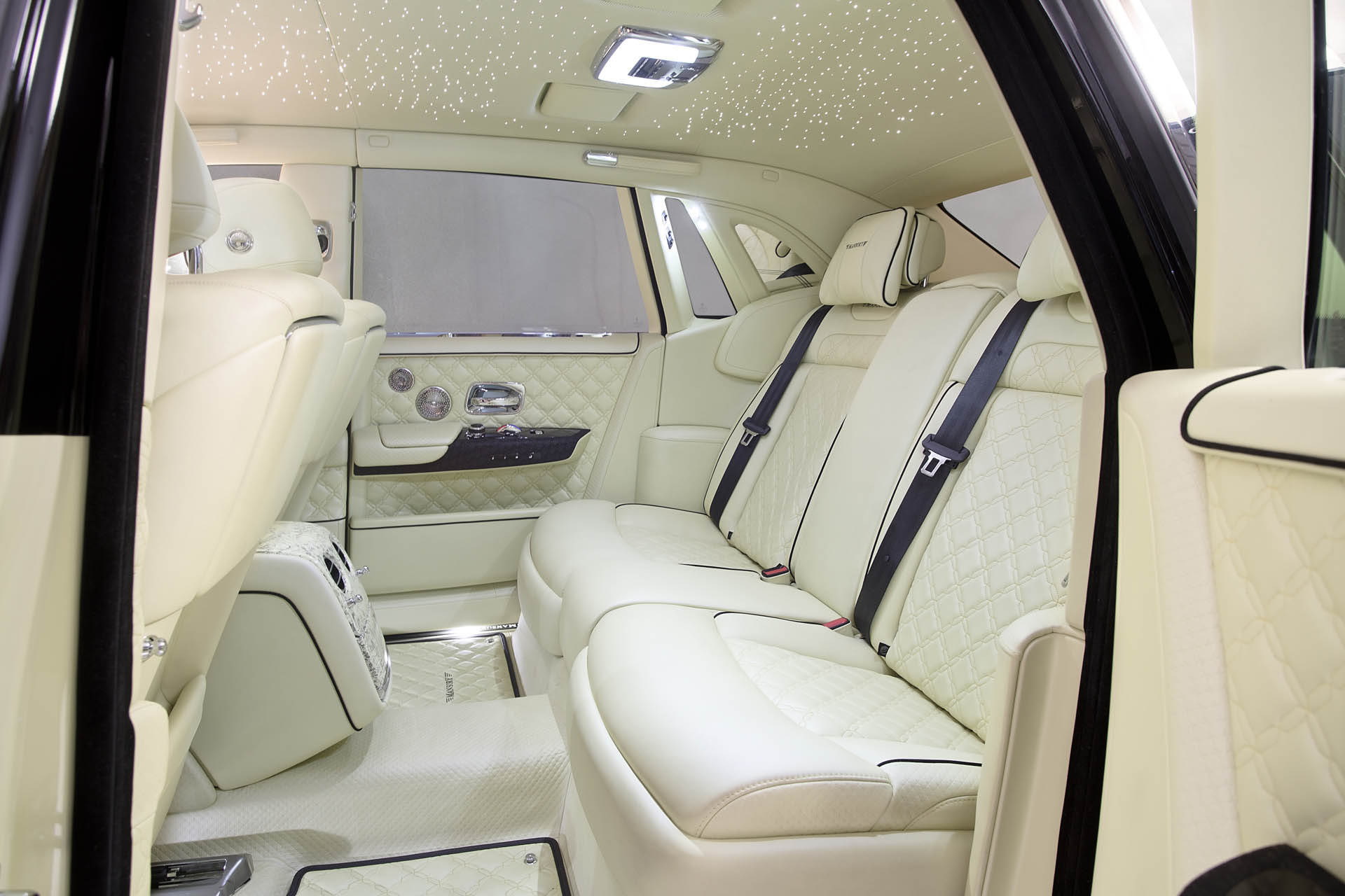 Rolls Royce Phantom 8 Interior