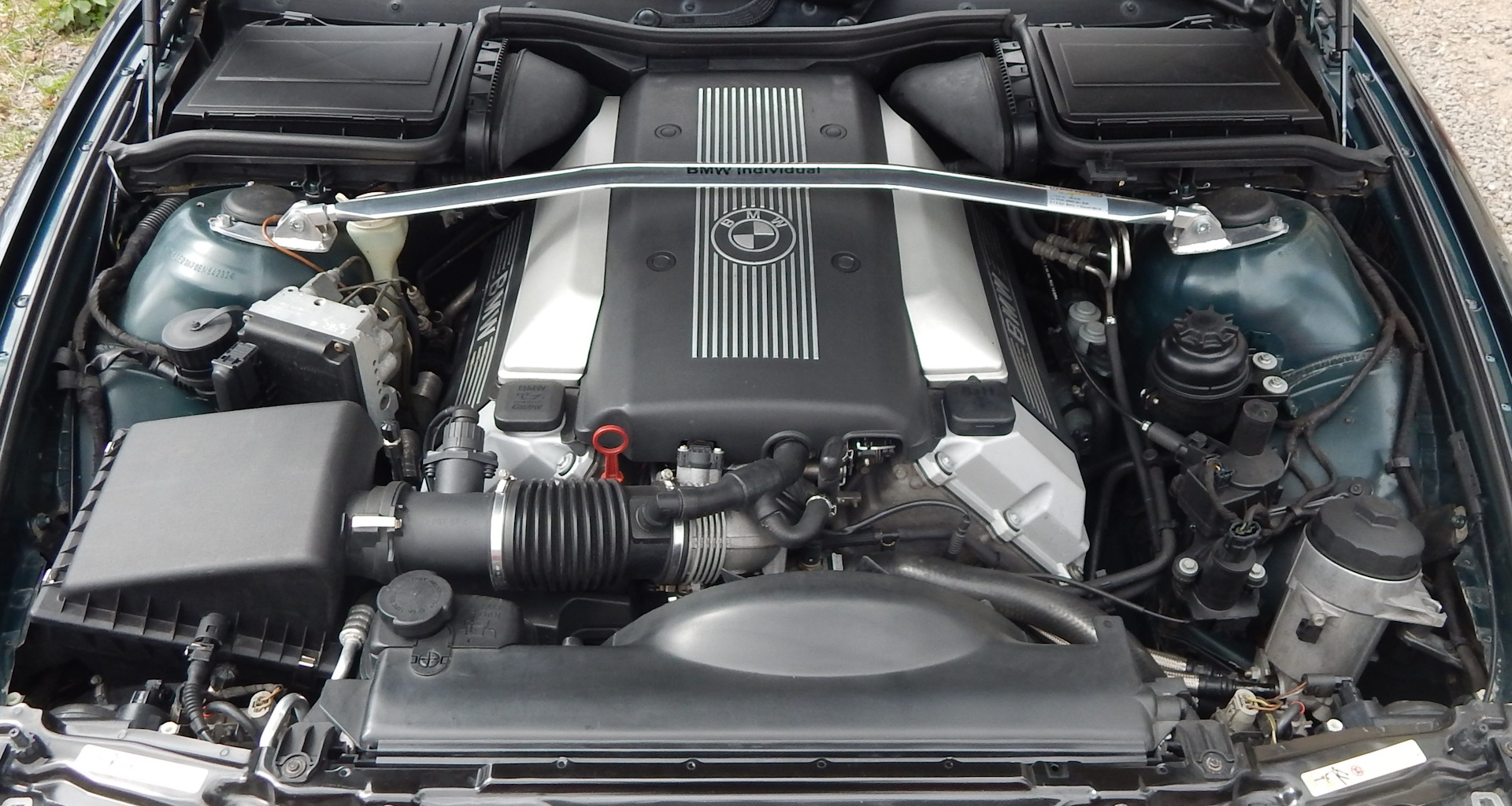 Двигатель м 35. BMW e39 4.4 мотор. BMW m62 4.4. БМВ мотор m62b35. БМВ е39 3.5 мотор.