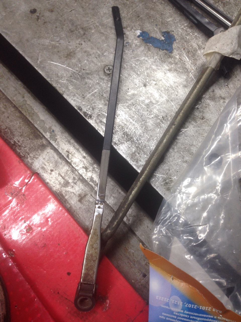 Дворники от классики ! Поставил бензиновый фильтр ) — ЛуАЗ 969, 1 л ...