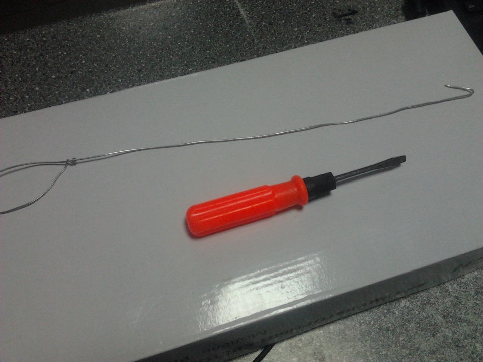 машина закрылась, ключи как положено в замке зажигания — Daewoo Nubira ...