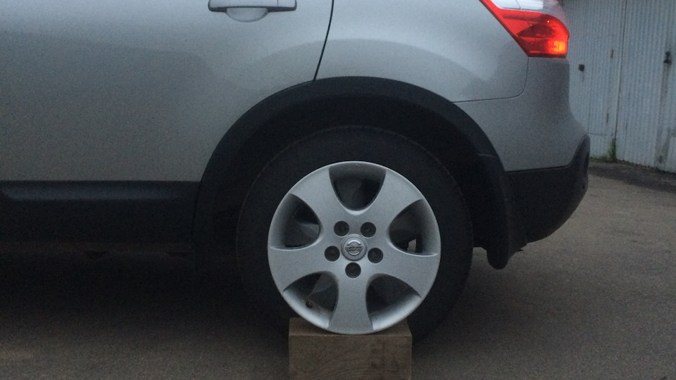 Рычаги передние — Nissan Qashqai (1G), 2 л, 2011 года | запчасти | DRIVE2