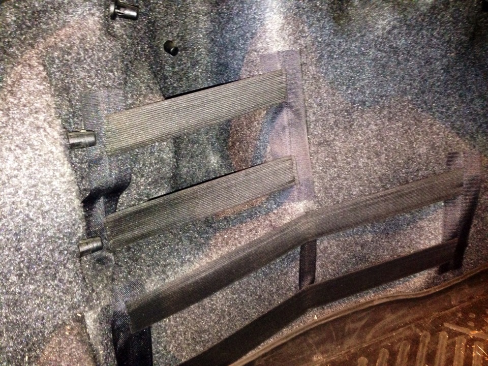 Карманы на липучках в багажник — Citroen C-Elysee, 1,6 л, 2013 года ...