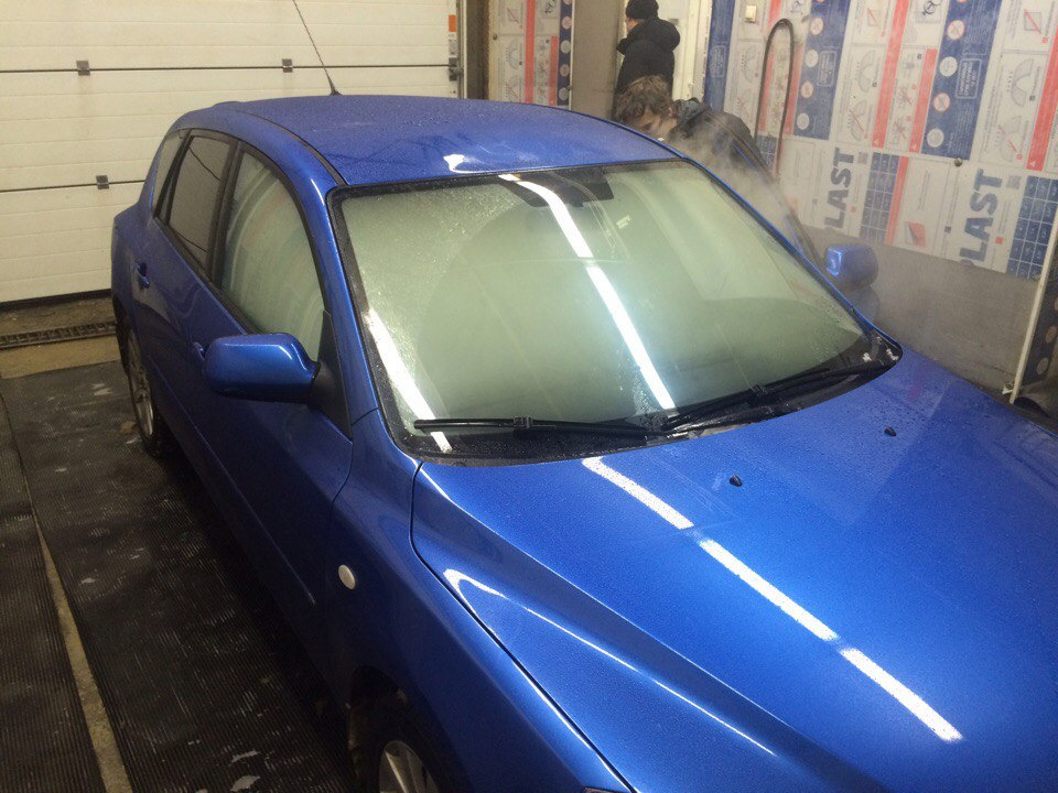 Мойка машины и обработка салона \"Сухим туманом\" — Mazda 3 (1G) BK, 1,6 ...