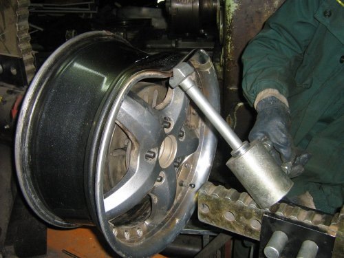 Как отличить прокатанный литой диск или нет перед покупкой Японских ...