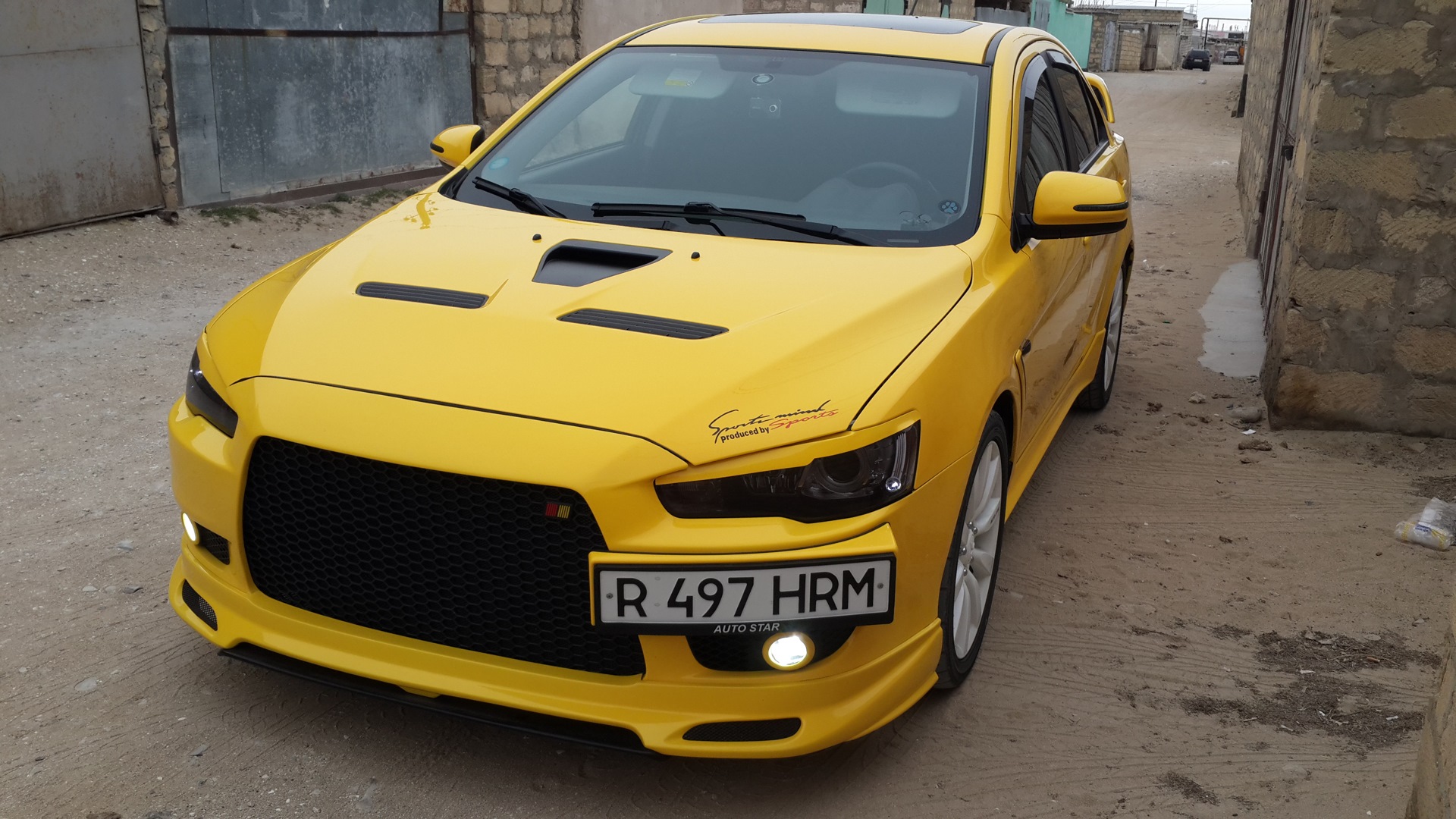 Mitsubishi Lancer X 2.0 бензиновый 2007 | 2.0 CVT желтая акула на DRIVE2