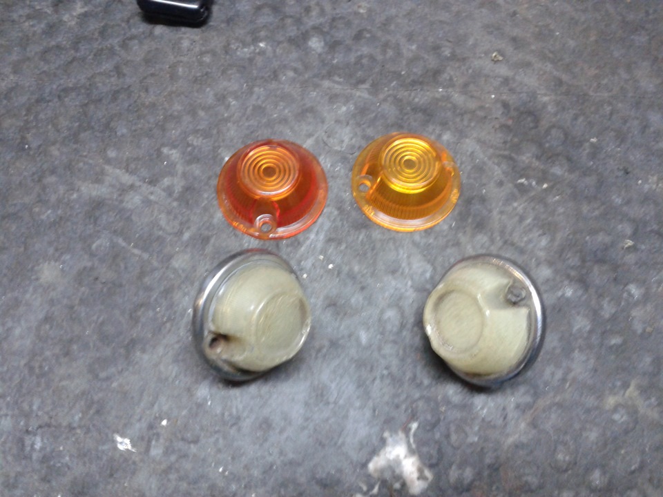 повторители поворотов — ИЖ Москвич 412, 1,5 л, 1973 года | запчасти ...