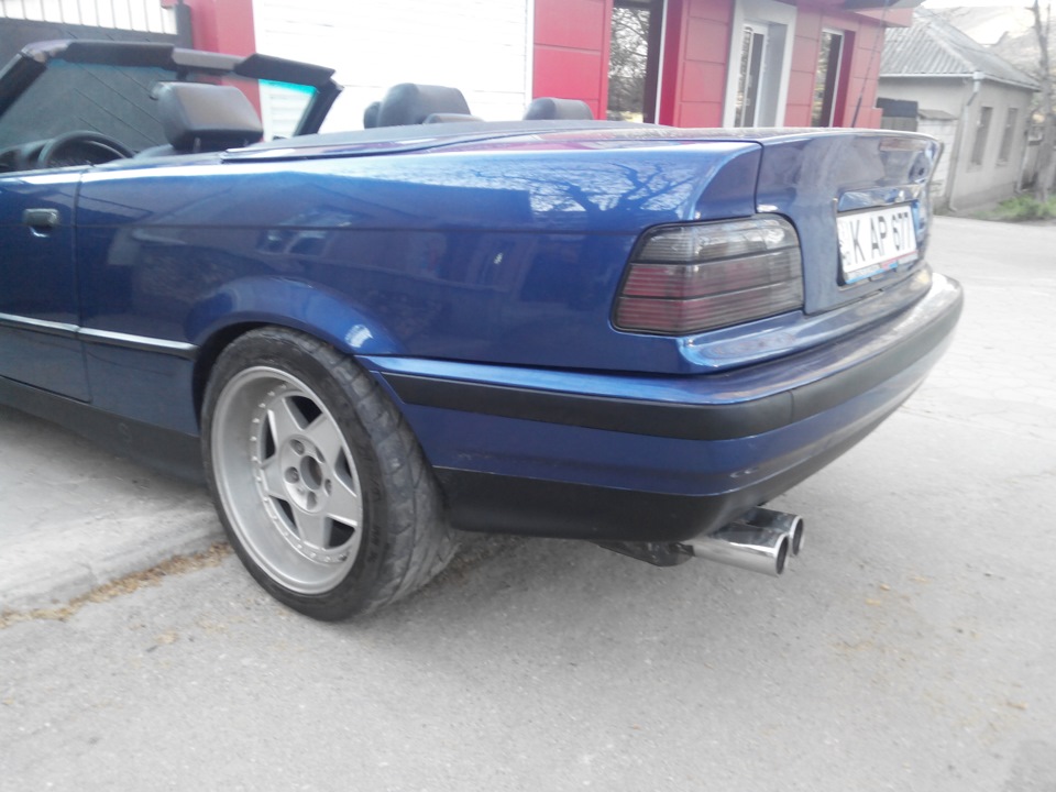 Диски King Wheels 8/5J R17 и AZEV 9J R16 … + нет наклеек — BMW 3 series ...