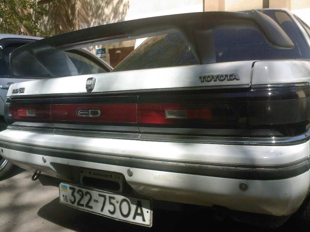 Optics  - Toyota Carina ED 18 L 1986