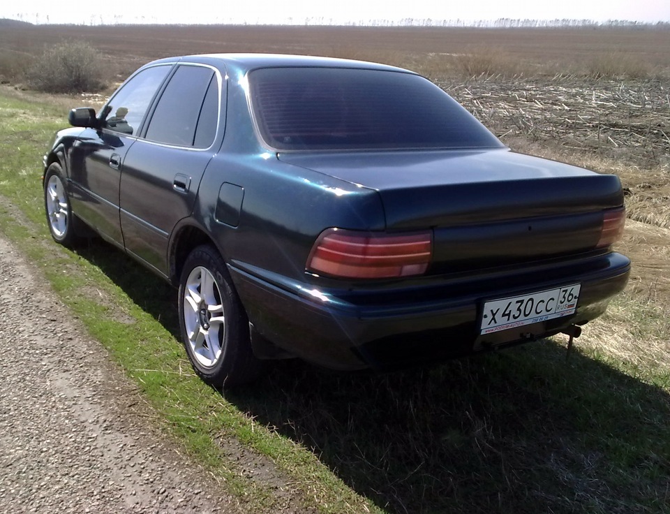 toyota camry sv32