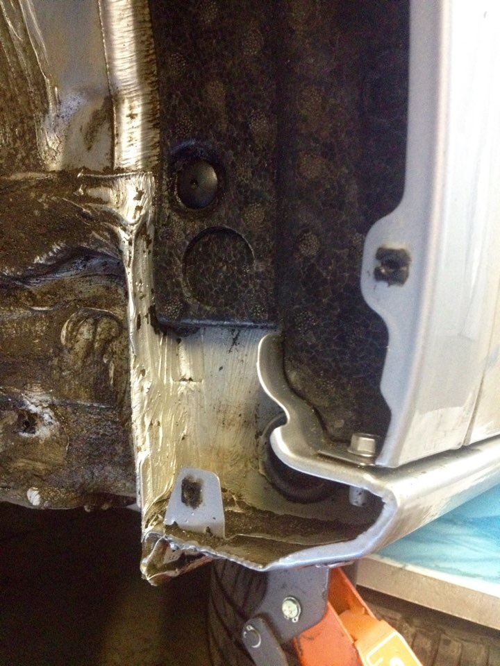 Уборка под подкрылками — SEAT Ibiza (6J), 1,4 л, 2011 года | своими ...