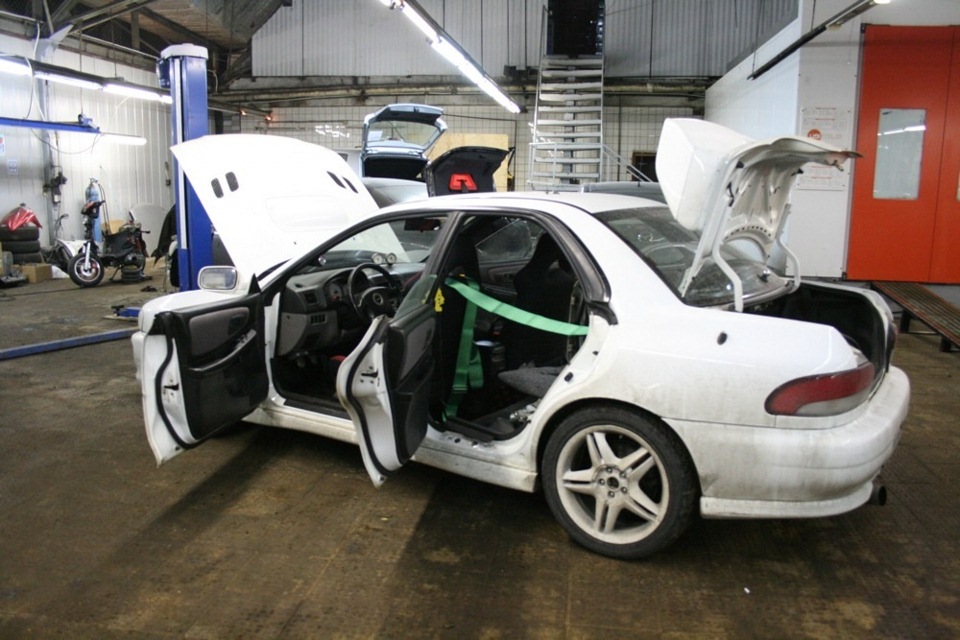 Фото в бортжурнале Subaru Impreza WRX STI (GC)