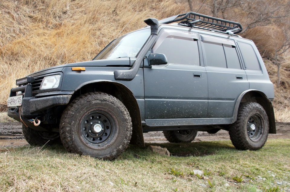 Suzuki Escudo 1997 off Road