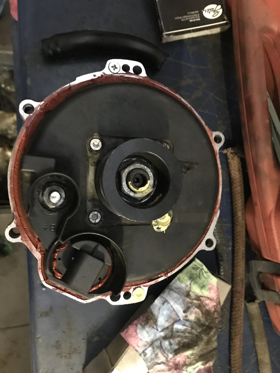 Поломка генератора — Land Rover Range Rover (3G), 4,4 л, 2005 года ...