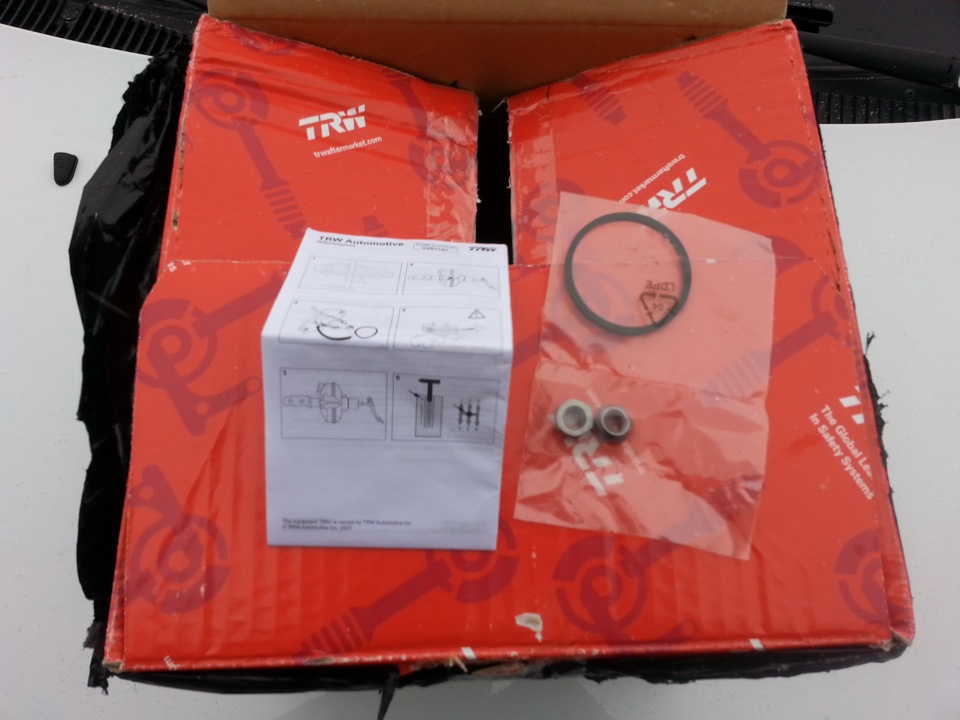 ВУТ TRW 10 дюймов — Lada Калина Спорт, 1,6 л, 2011 года | тюнинг | DRIVE2