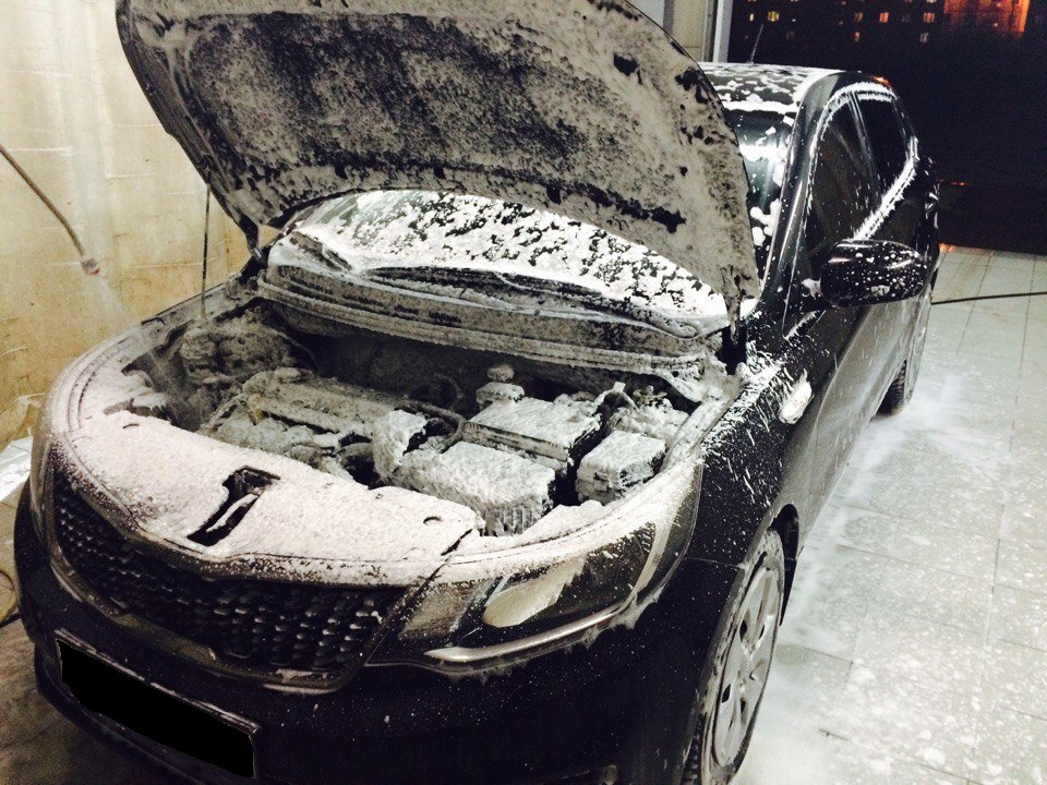 Мойка двигателя автомобиля. Можно ли мыть двигатель автомобиля зимой. Мойка двигателя ставрополь. Мойка двигателя. Лада после зимы.