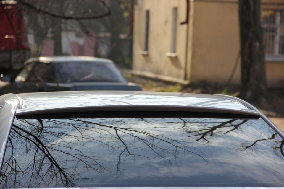 Установка спойлеров на стекло и багажник — Toyota Camry (XV50), 2,5 л ...