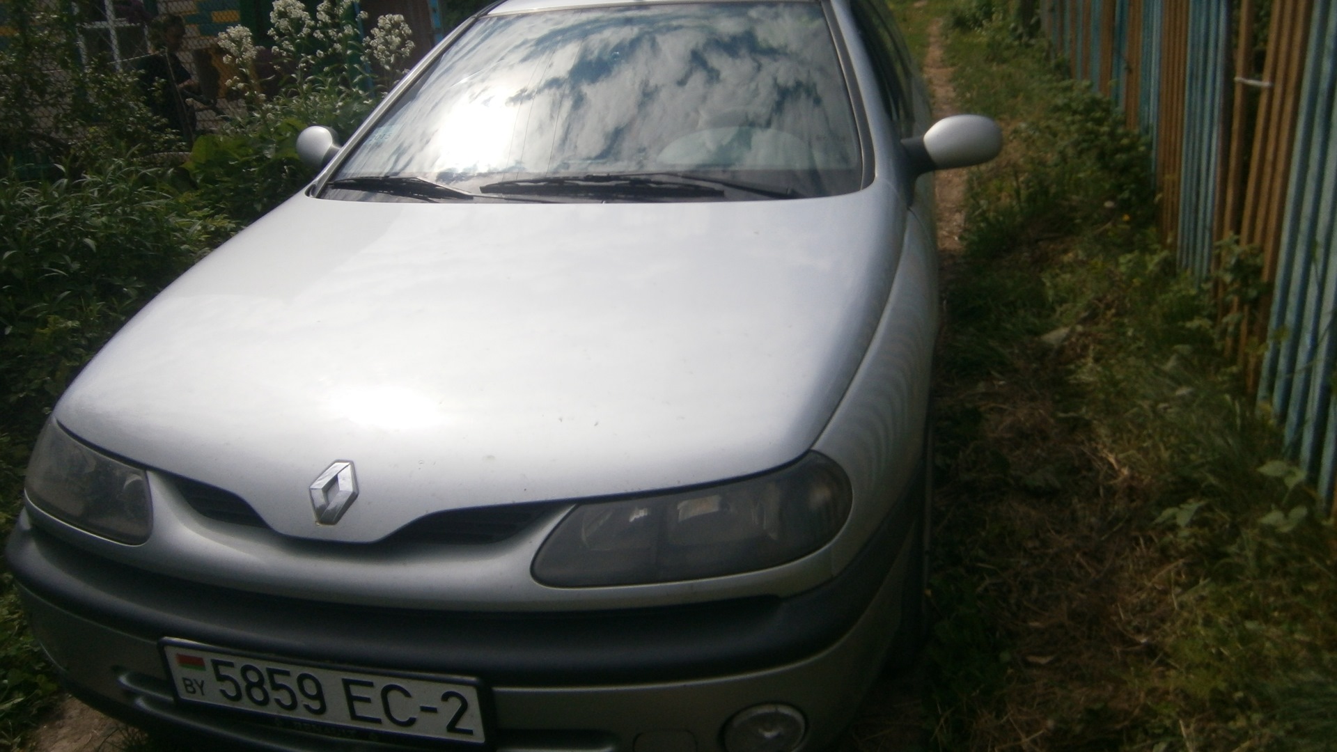 Renault Laguna I 1.9 бензиновый 1998 | 1998 г.в., 1.9 TDI на DRIVE2