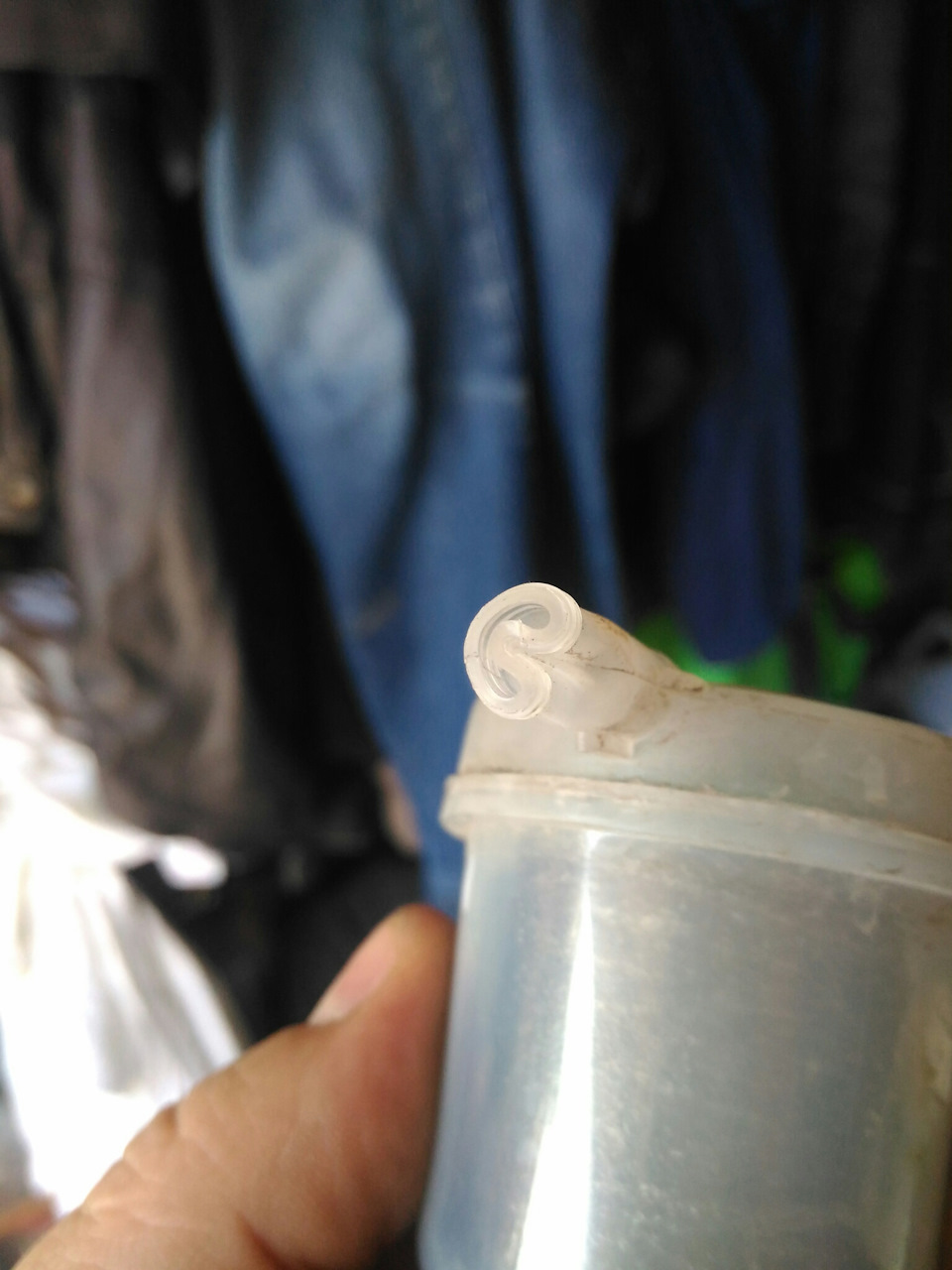 Вот почему не стоит сильно затягивать хомуты… — КАМАЗ 11113 Ока, 0,7 л ...