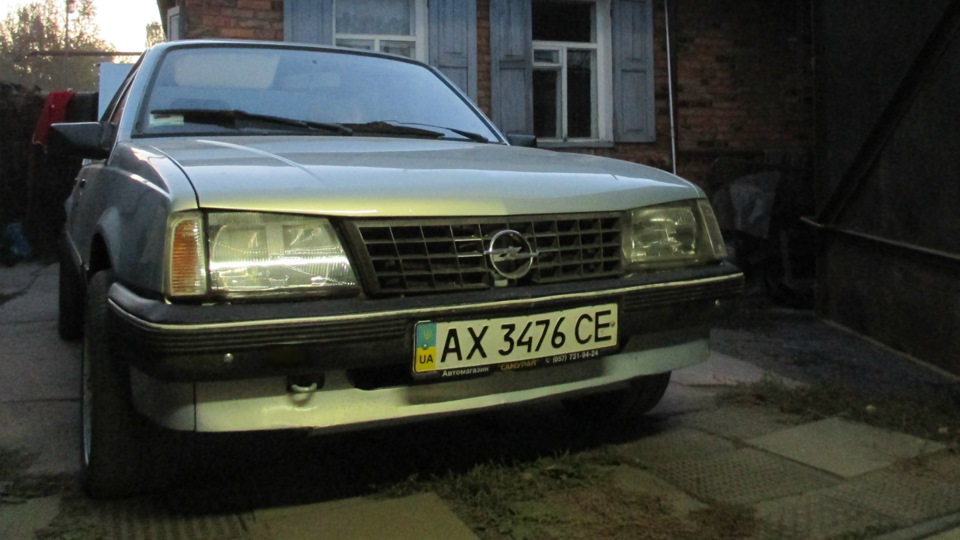Opel Ascona "Frau Maruska"