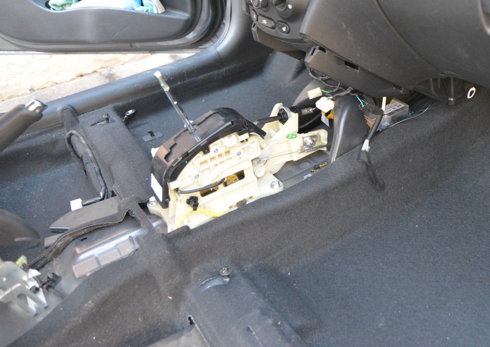 155c014s 960 крепление телефона в солярисе