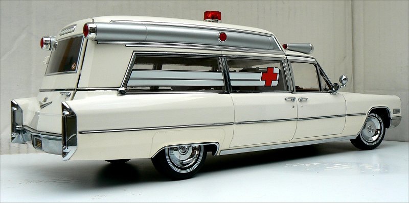 Джеронимо кадиллак. Geronimo's Cadillac. Кадиллак Джеронимо автомобиль. Geronimo's Cadillac AMV. Geronimo's Cadillac перевод.