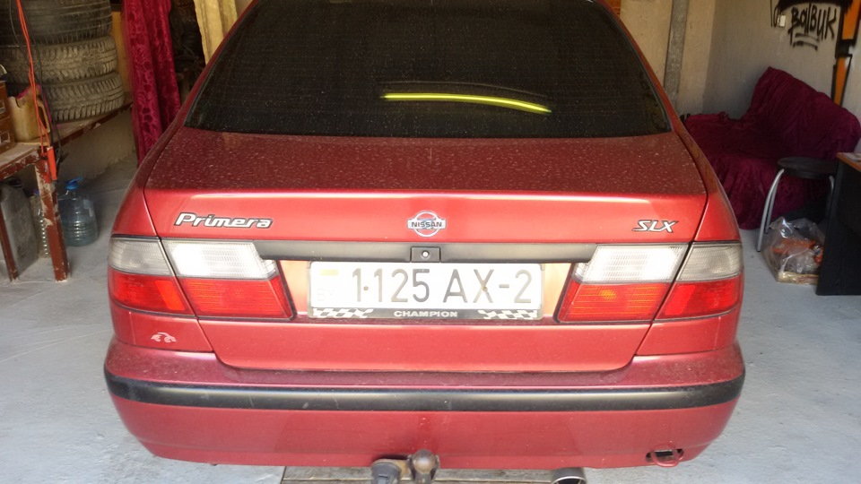 затемнил задние фонари — Nissan Primera (P11), 2 л, 1997 года ...