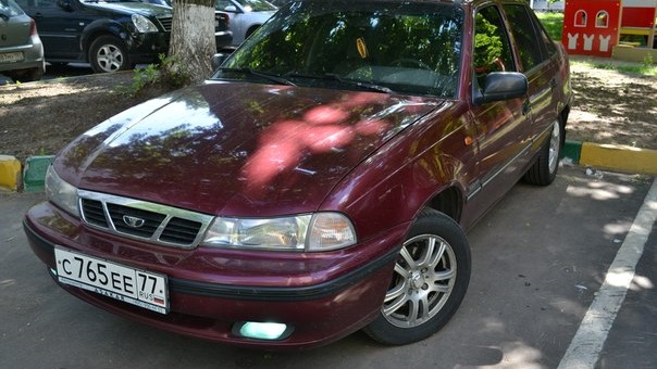 Daewoo Nexia 2 вишня