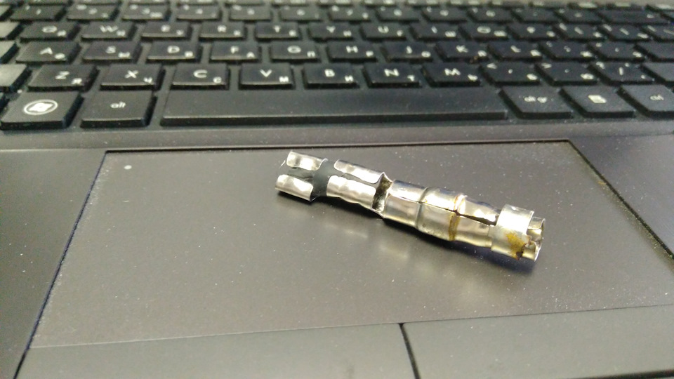 ВВ провода и ключ на 10 в свечном колодце — Hyundai Elantra (3G), 1,6 л ...