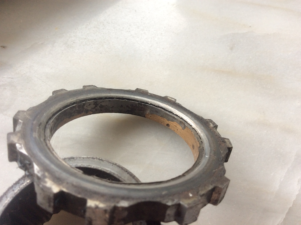 огромная выработка на втулках — Toyota Land Cruiser Prado 70-series