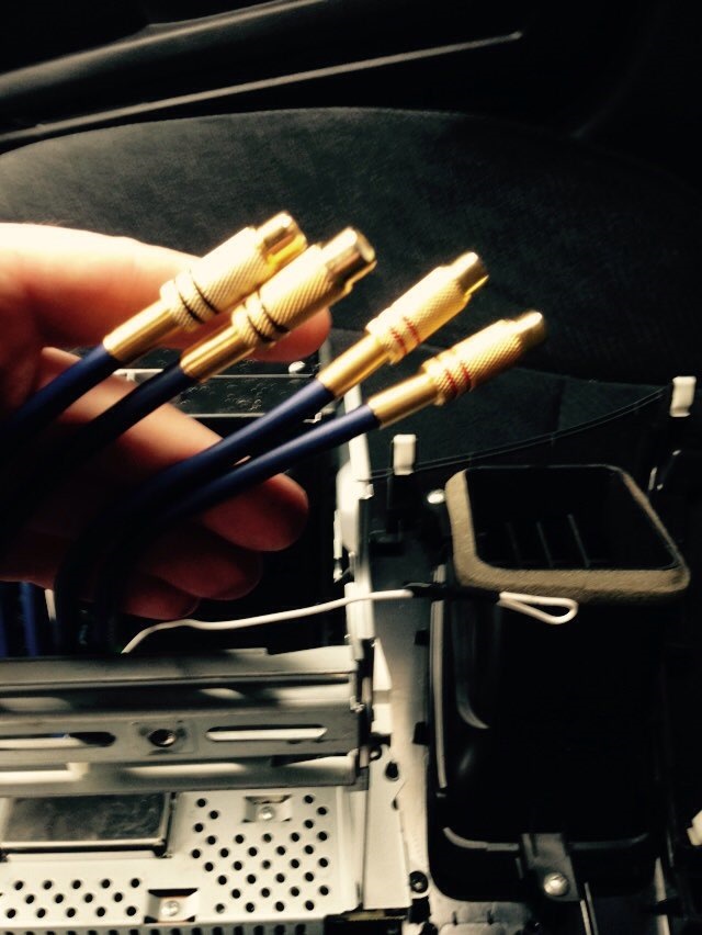 Автозвук начало или как улучшить штатную магнитолу по методу Halina ...