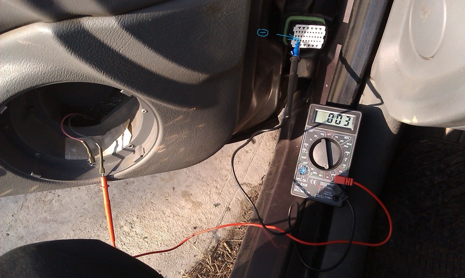 4) закончить установку пищалок и кроссоверов и проложить проводку под ...