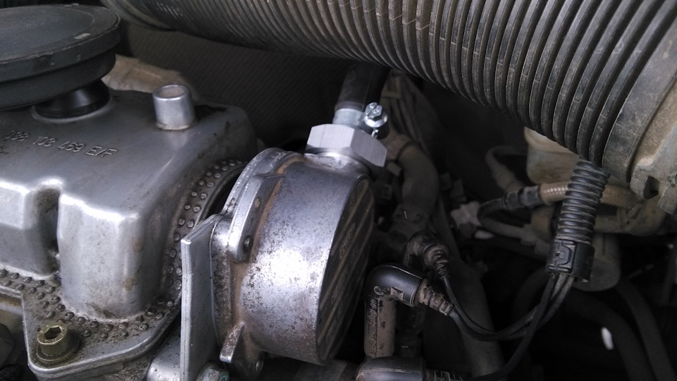 Насос на двигателе — Skoda Octavia A4 Mk1