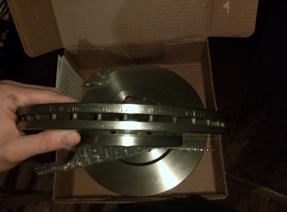 Тормозные диски куплены Какие бы взять колодки и что ещё понадобится ...