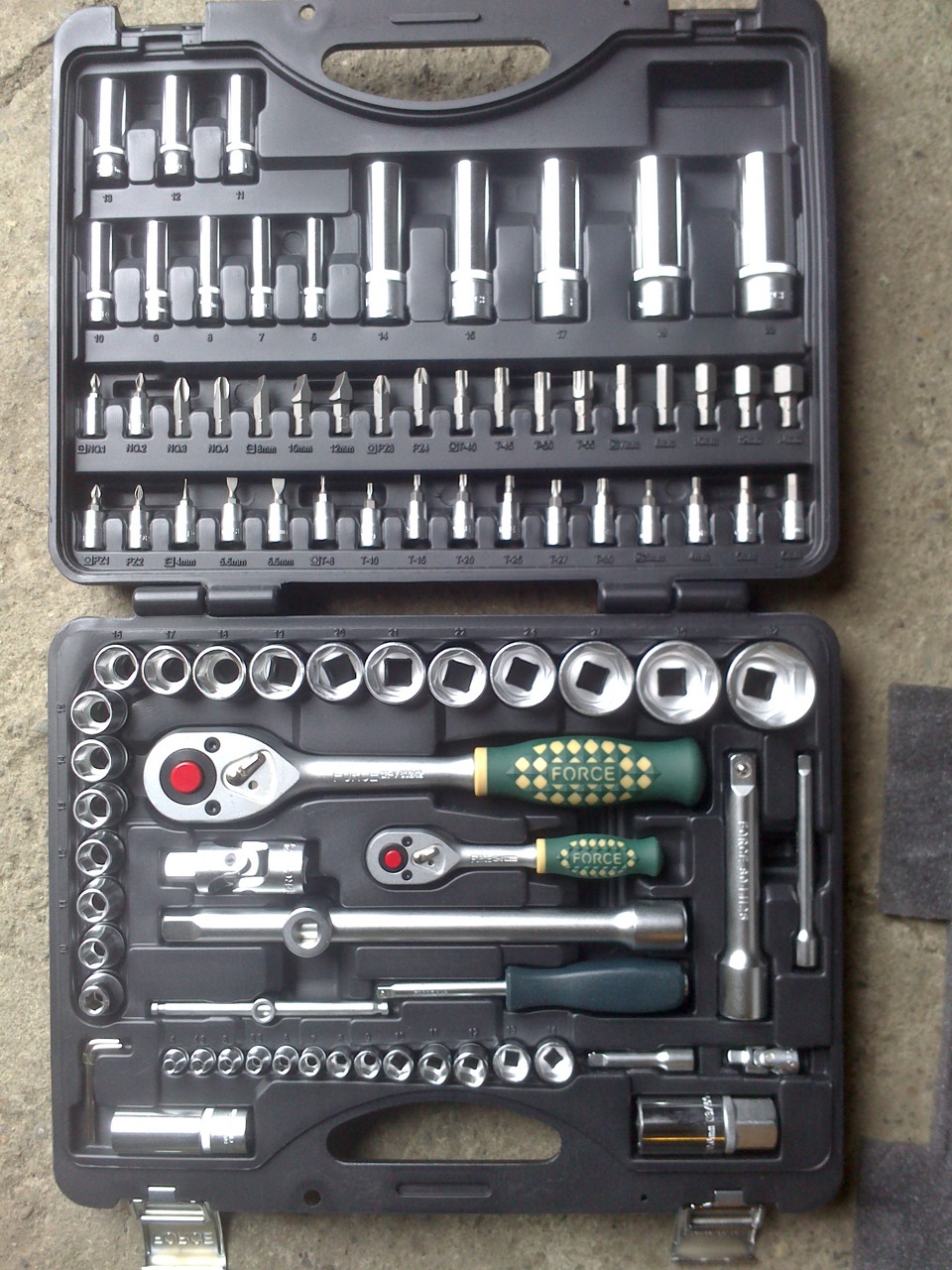 Nissan tools. Набор инструмента Ниссан Патрол оригинал.